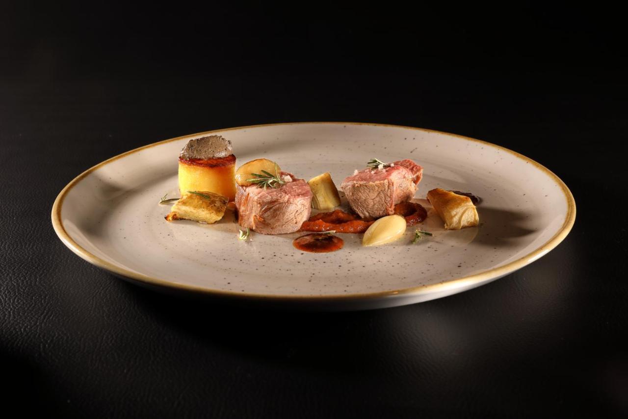 Boutique-Hotel Restaurant L'Atelier D'Epicure Logis Castels Exterior foto