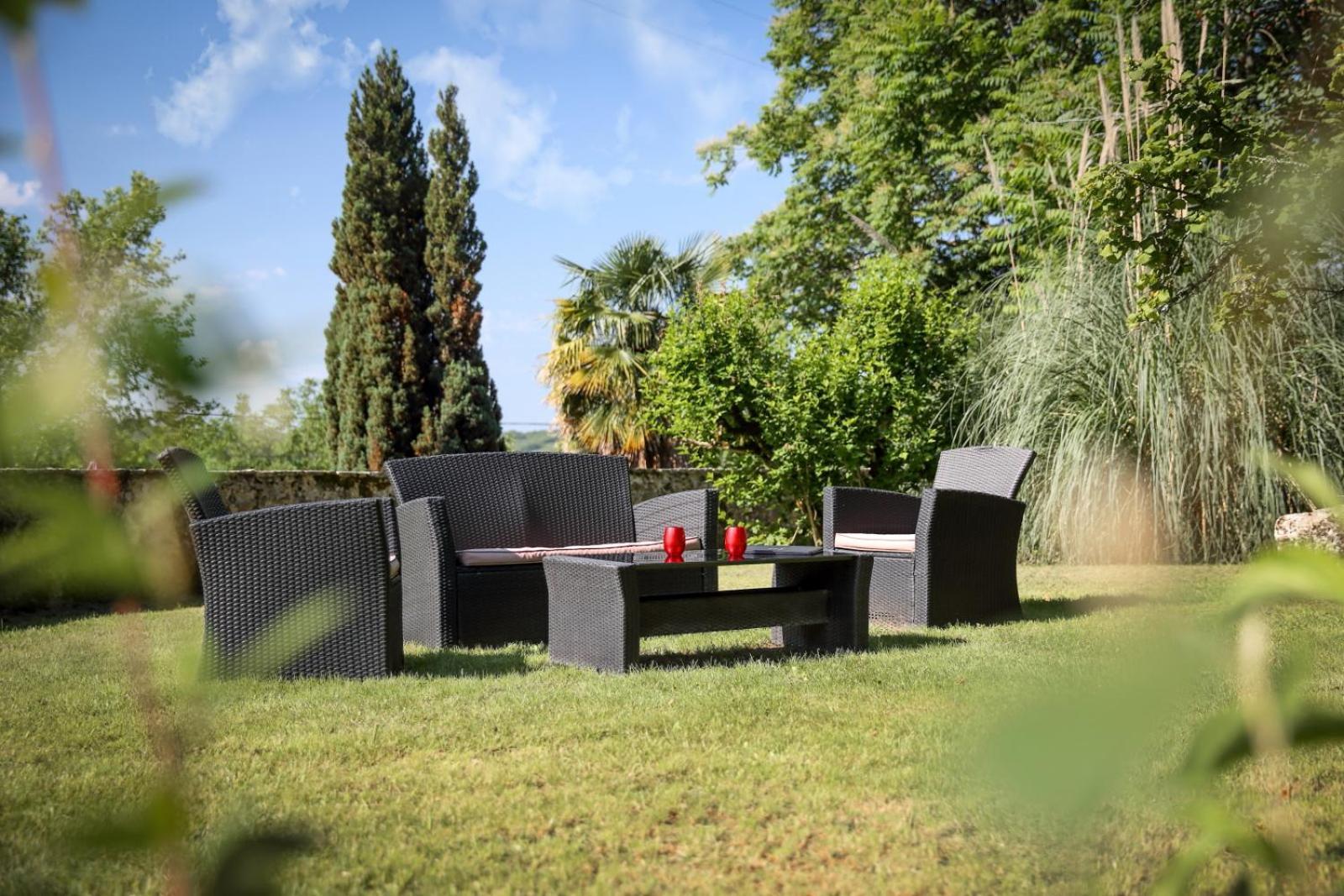 Boutique-Hotel Restaurant L'Atelier D'Epicure Logis Castels Exterior foto